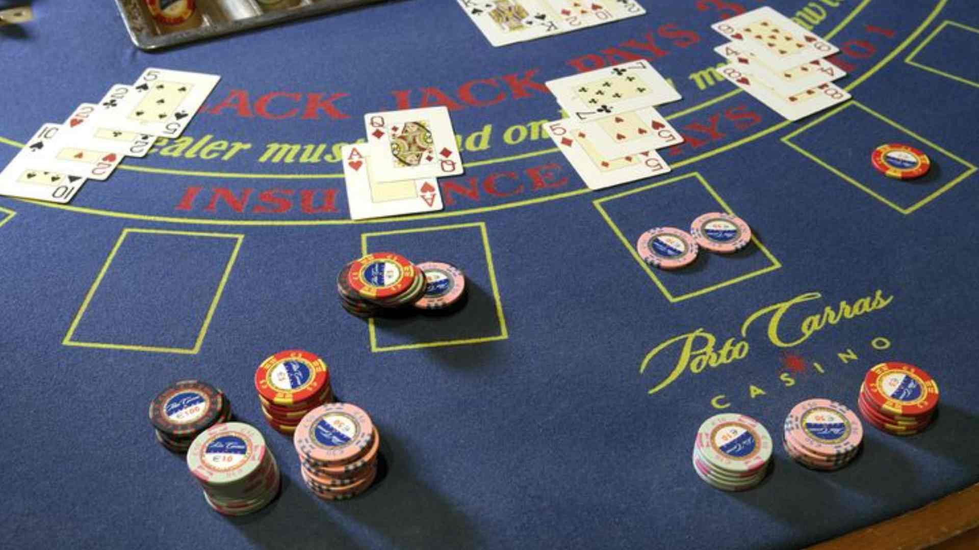 Best Online Casino Canada Real Money Comparing Games Payments and Player Features